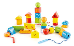 Juego De Formas Para Enlazar Juguete Didáctico Hape Madera
