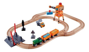 Hape Tren De Carga Con Manivela Pido Gancho Personaje 1