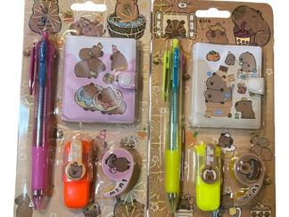 Set Escolar Infantil Capybara Kit 4 Piezas Utiles Carpincho